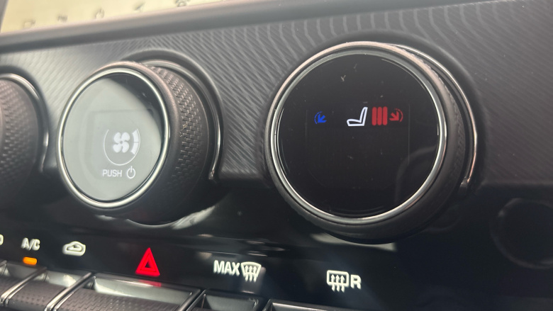 Jaguar F-Type 2.0 P300 R-Dynamic Black 2dr Auto Petrol Coupe